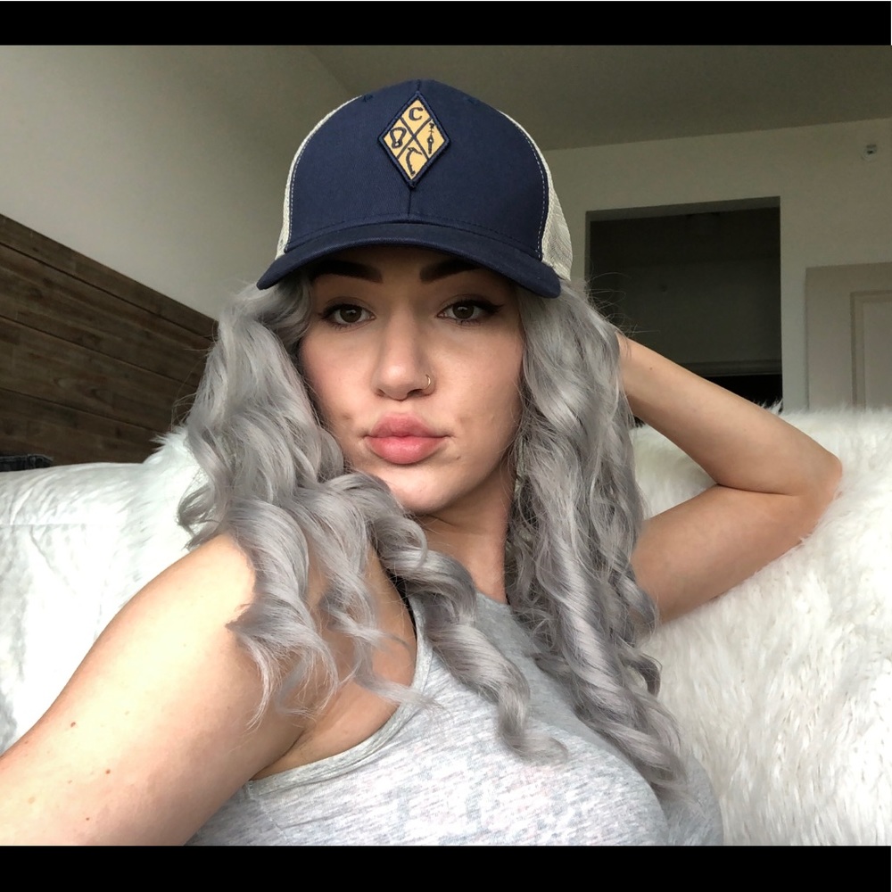 NEW RVCA Baseball Cap - Picture 3 of 6